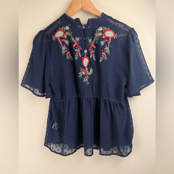 Anthropologie Free Generation Embroidered Floral Short Flutter Sleeve Med. Boho - Picture 2 of 12